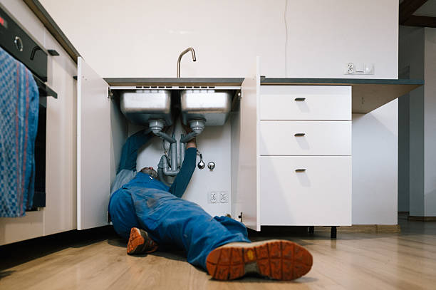 Professional Drain Cleaning technician working in Satartia, MS